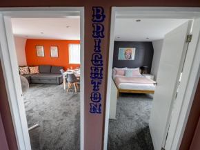 Stylish Central Lanes Apartment Pass The Keys